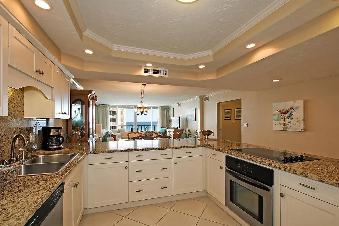 2063 Shoreline Towers - Beachfront Vacation Rental Destin United States