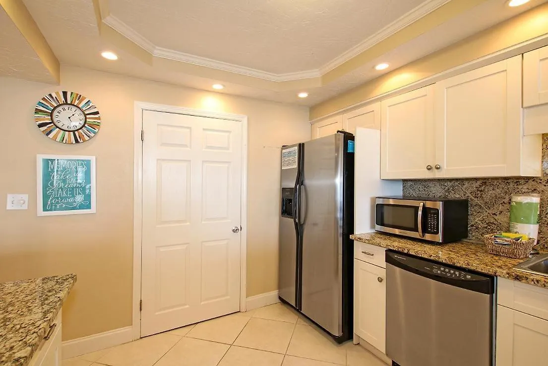Holiday home 2063 Shoreline Towers - Beachfront Vacation Rental Destin