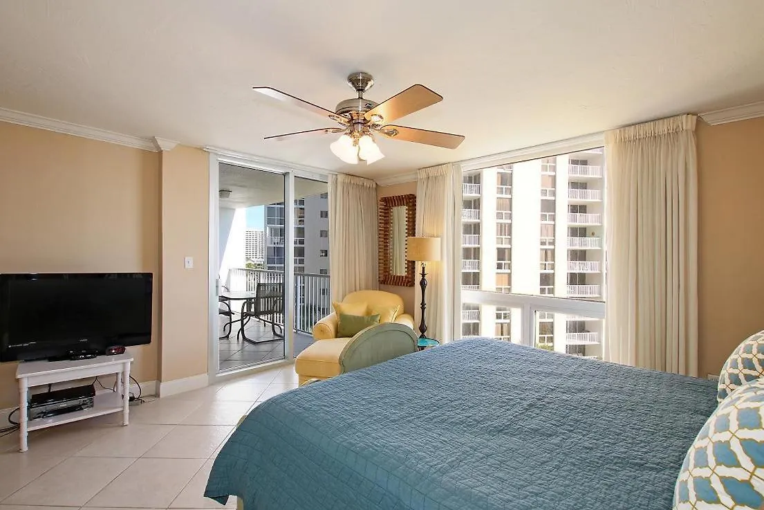 2063 Shoreline Towers - Beachfront Vacation Rental Destin United States